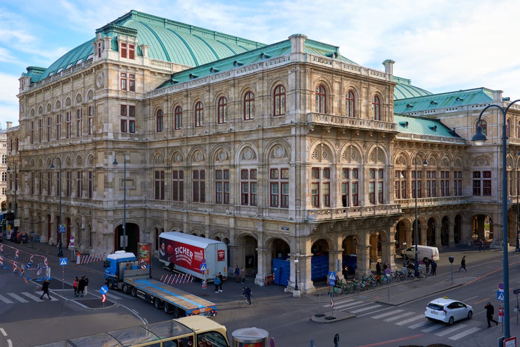 A captivating view of the Vienna State Opera House, an architectural landmark in Austria.